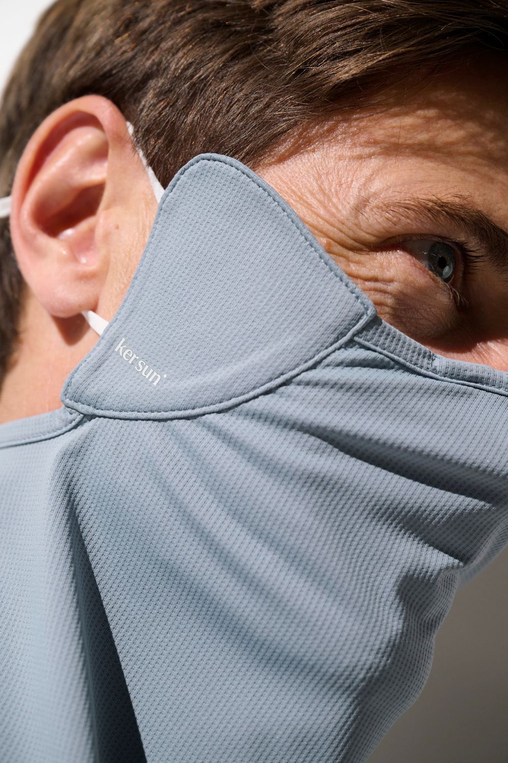 Masque anti-UV - Boston pour homme, léger et respirant, offrant protection solaire UPF 50+, couleur grise.