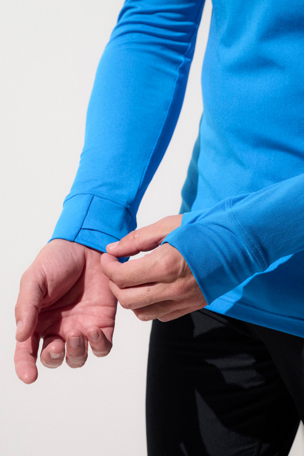 T-shirt de bain anti-UV bleu pour homme, manches longues, léger et respirant, protection UPF 50+.