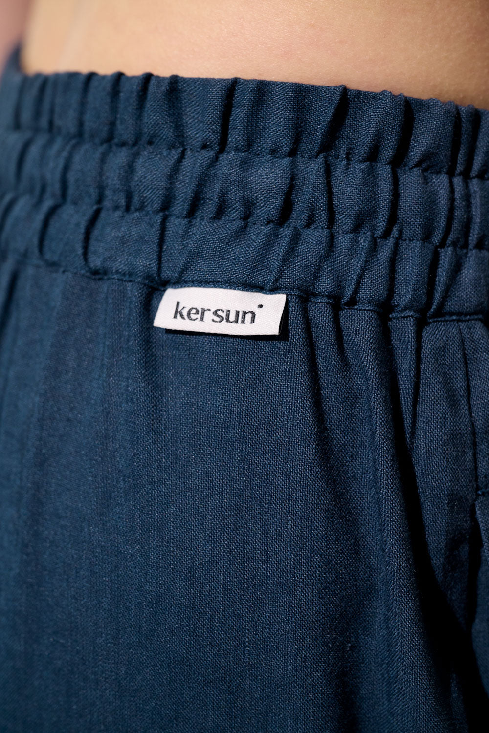 Pantalon anti-UV - Sylt de Ker Sun, tissu léger et respirant avec taille élastique, idéal pour la plage.