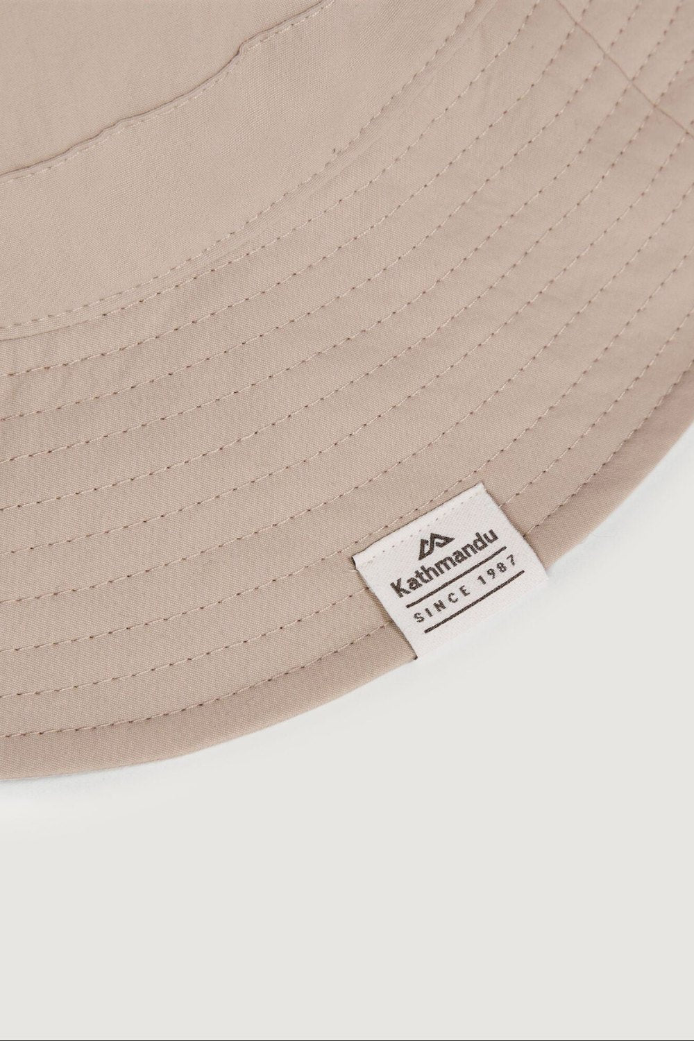 Bob anti-UV - Evry-Day beige de la marque Ker Sun, offrant une protection solaire efficace avec indice UPF 50+.
