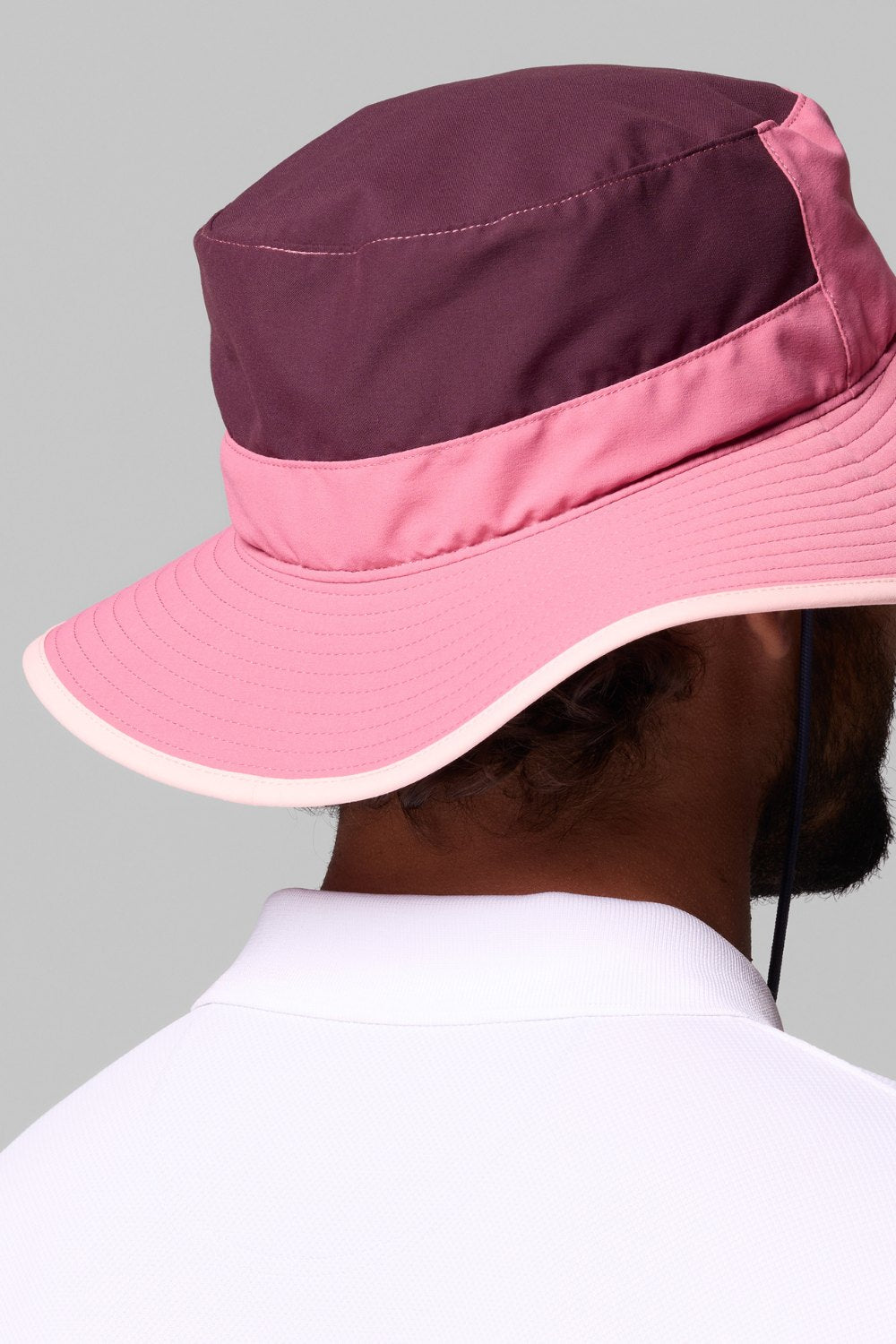 Chapeau anti-UV - Broad Spectrum II Booney rose et violet, protection solaire UPF 50+ pour homme en été.