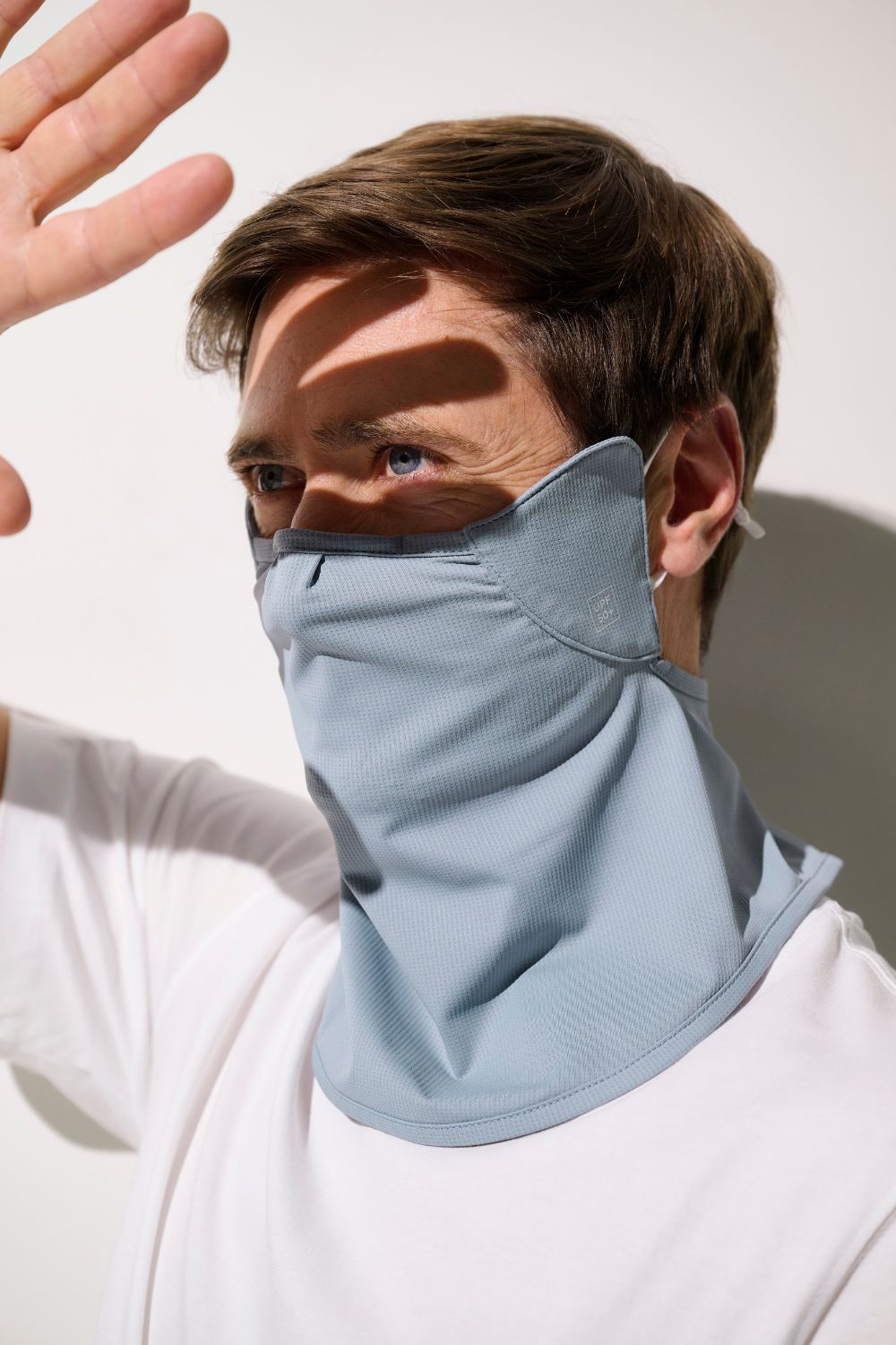 Masque anti-UV - Boston bleu pour homme, léger et respirant, offrant une protection solaire UPF 50+.
