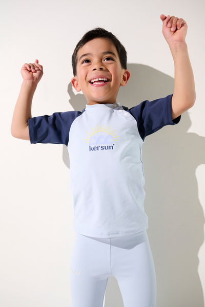 T-shirt de bain anti-UV - Samoa pour garçon, léger et UPF 50+, parfait pour les activités nautiques.