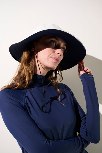 Chapeau de bain anti-UV - Galápagos pour femme, léger et élégant, idéal pour une protection solaire UPF 50+.