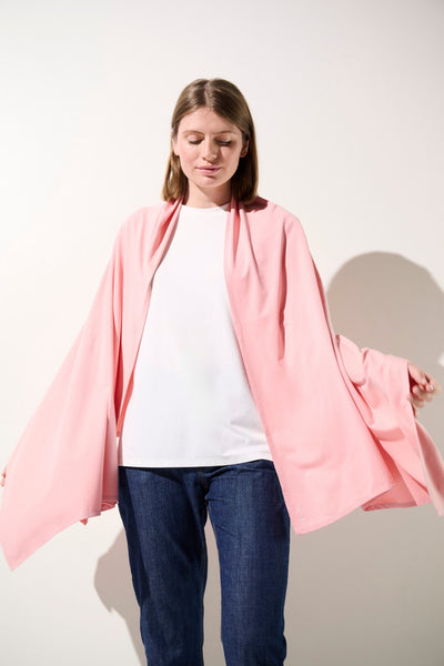Étole anti-UV - Saint-Malo rose pour femme, légère et élégante, idéalement conçue pour une protection solaire.