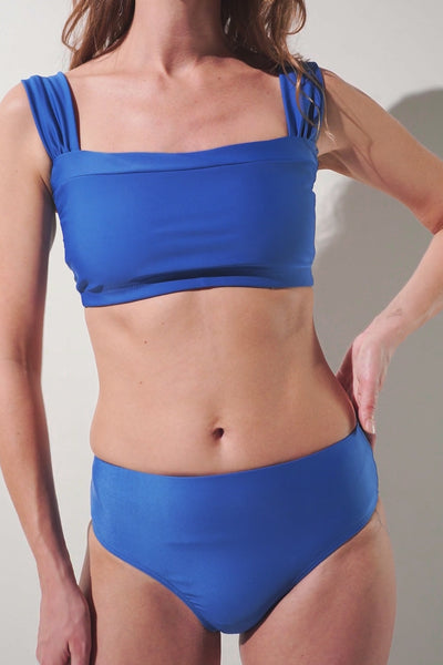 Haut de maillot de bain anti-UV - Capri, bleu, UPF 50+, pour femme, conçu pour la plage et la piscine.